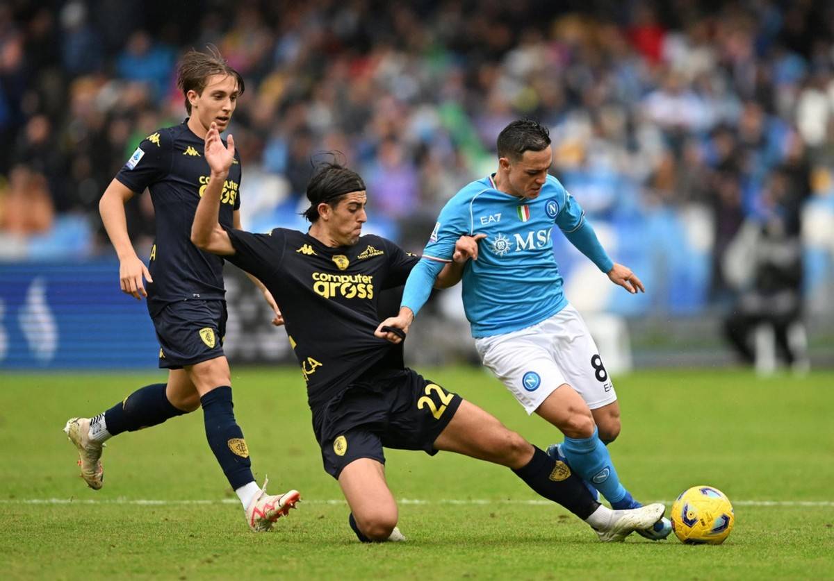 关于罗马客场战纳多，力争拿下关键三分的信息